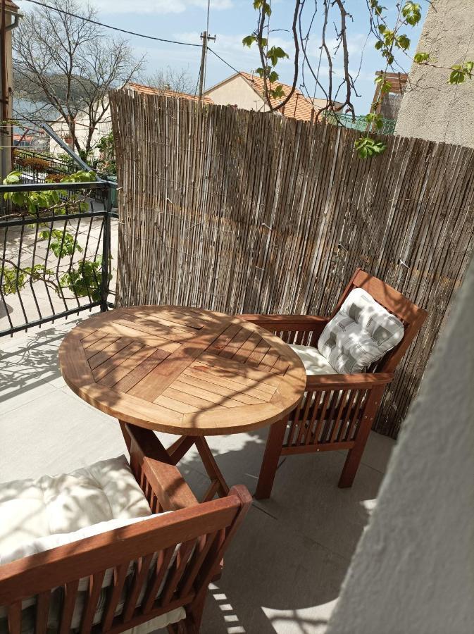Apartment Seventh Continent Σίμπενικ Εξωτερικό φωτογραφία
